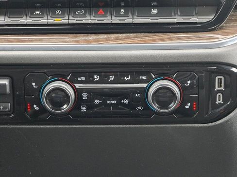 Used 2023 Chevrolet Silverado 1500 LT image 15