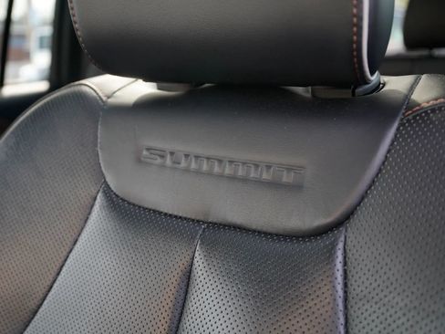 Used 2022 Jeep Grand Cherokee Summit AWD/4WD image 36