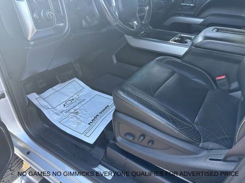 Used 2017 Chevrolet Silverado 2500 LTZ image 15