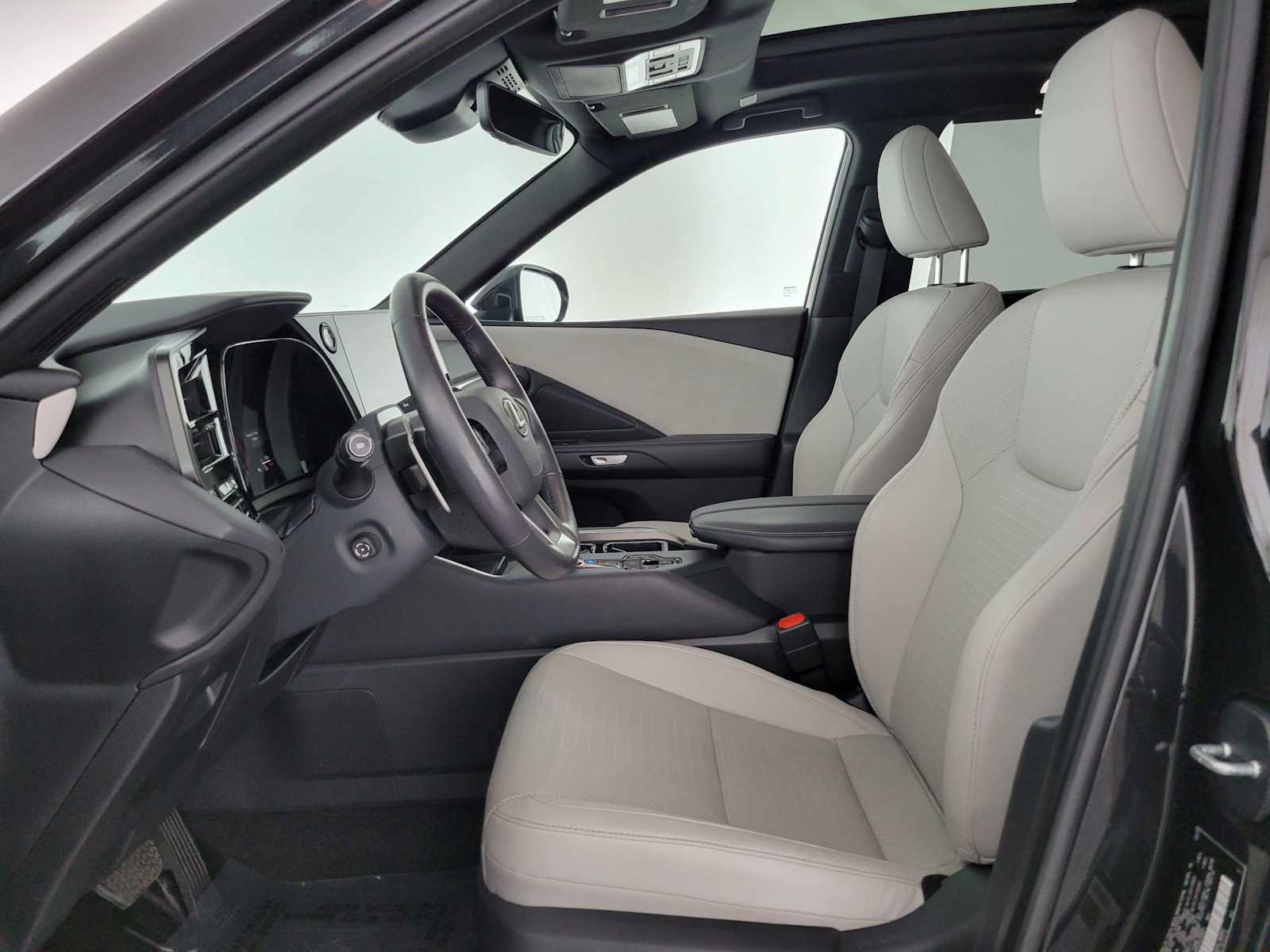 Certified 2025 Lexus TX 350 AWD w/ Technology Package image 22