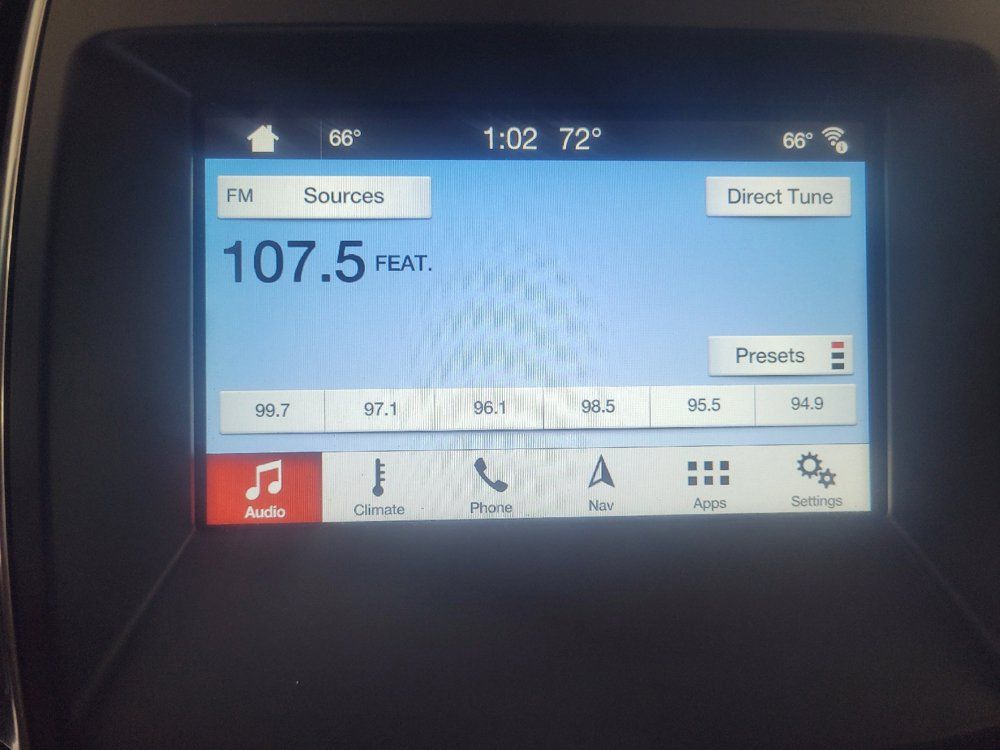 Used 2018 Ford Edge Titanium w/ Equipment Group 301A FWD image 25