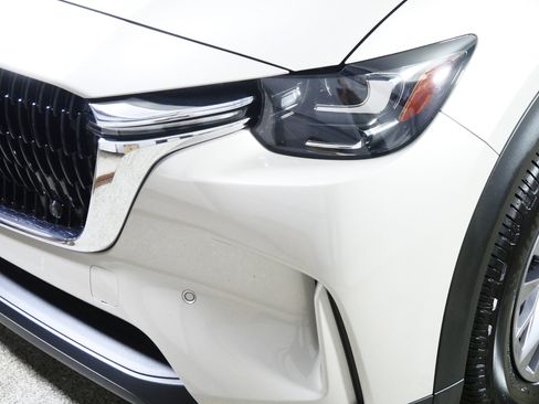 Certified 2025 MAZDA CX-90 3.3 Turbo w/ Preferred Package image 16