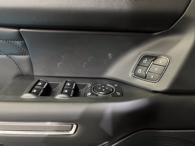 Used 2022 Ford Expedition Platinum AWD/4WD image 17