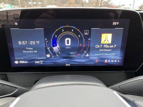 New 2026 Chevrolet Traverse LT w/ Driver Confidence Package image 11