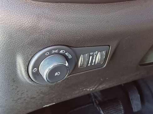 Used 2024 Jeep Compass Limited AWD/4WD image 12