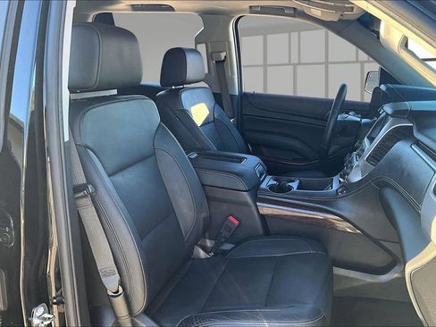 Used 2018 GMC Yukon SLT w/ Premium Edition image 30