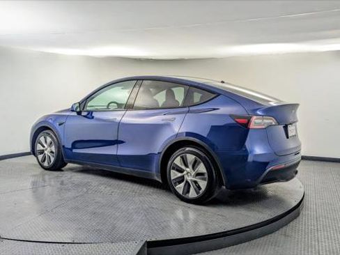 Used 2020 Tesla Model Y Long Range AWD/4WD image 4