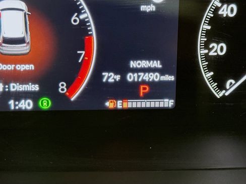 Used 2025 Honda CR-V EX image 13