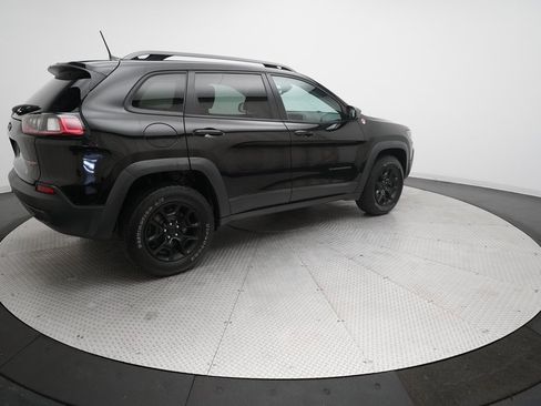 Used 2019 Jeep Cherokee Trailhawk w/ Comfort/Convenience Group image 38