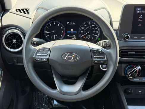Used 2023 Hyundai Kona SEL AWD/4WD image 13