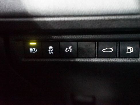 Certified 2025 Toyota Camry LE image 24