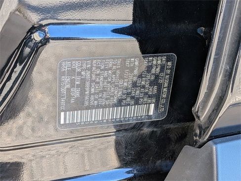 Certified 2023 Nissan Rogue SV image 32