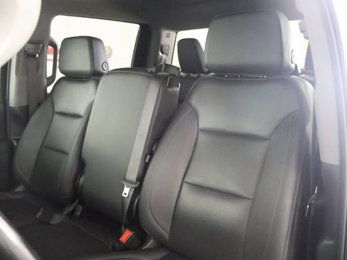 Used 2025 GMC Sierra 1500 SLT AWD/4WD image 41