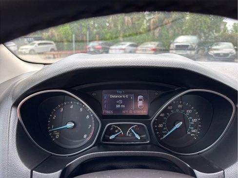 Used 2013 Ford Focus SE FWD image 18