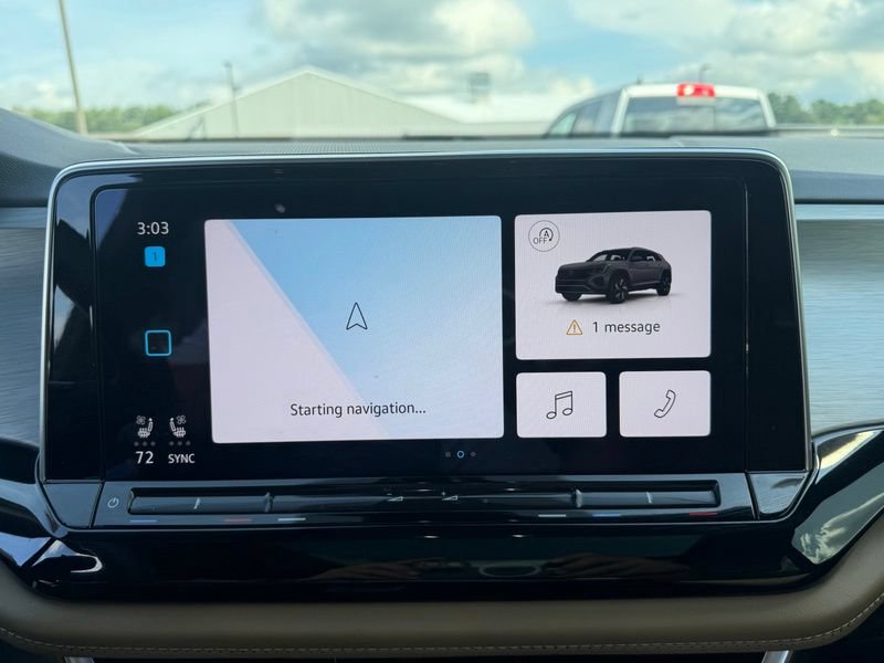 Used 2024 Volkswagen Atlas Cross Sport SE w/ Panoramic Sunroof Package AWD/4WD image 11
