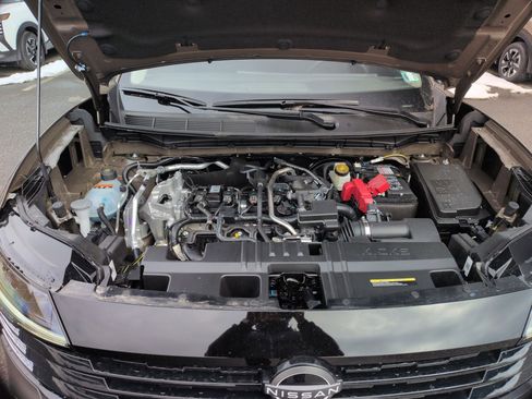 New 2026 Nissan Kicks S image 17