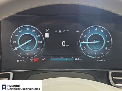 Used 2025 Hyundai Elantra SEL FWD image 25