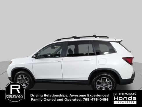 Used 2023 Honda Passport TrailSport image 6
