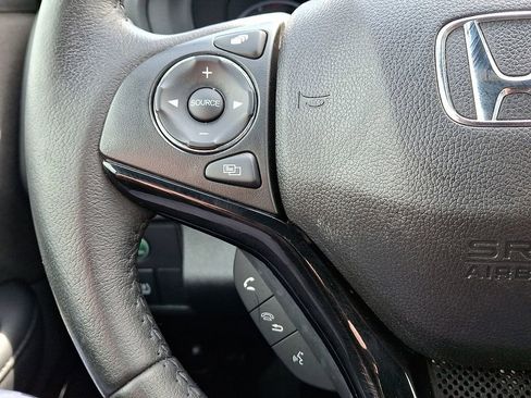 Used 2019 Honda HR-V Sport image 20