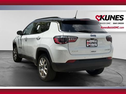 Used 2025 Jeep Compass Limited AWD/4WD image 8