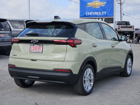 New 2027 Chevrolet Bolt LT w/ Comfort Package FWD image 3