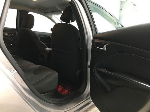 Used 2015 Dodge Dart SE w/ Convenience Group image 18