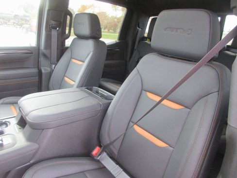 New 2026 GMC Sierra 1500 AT4 image 11