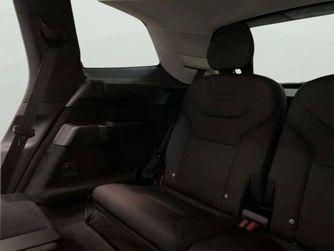 Used 2025 Volvo EX90 Ultra AWD/4WD image 66