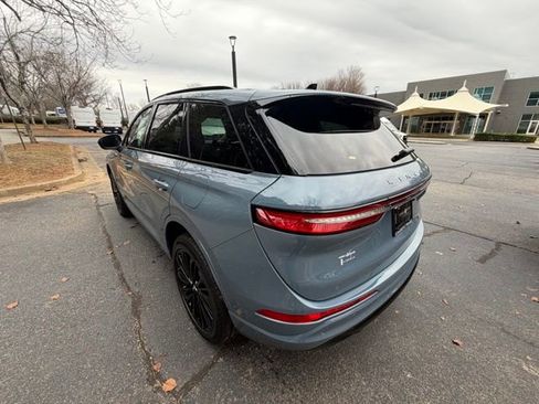 New 2026 Lincoln Corsair Reserve w/ Jet Appearance Package image 5