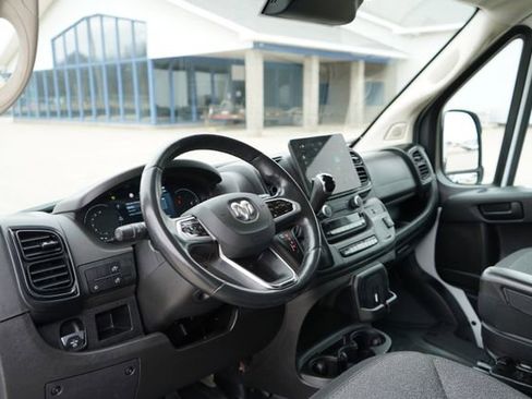 Used 2024 RAM ProMaster 2500 w/ Premium Convenience Group FWD image 15