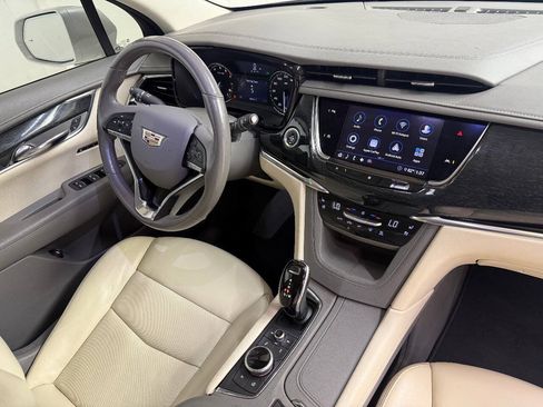 Used 2020 Cadillac XT6 Premium Luxury FWD image 34