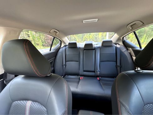 Used 2024 Nissan Altima 2.5 SR image 37