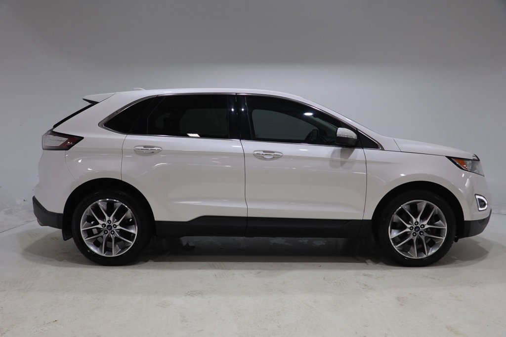 Used 2018 Ford Edge Titanium w/ Canadian Touring Package AWD/4WD image 9
