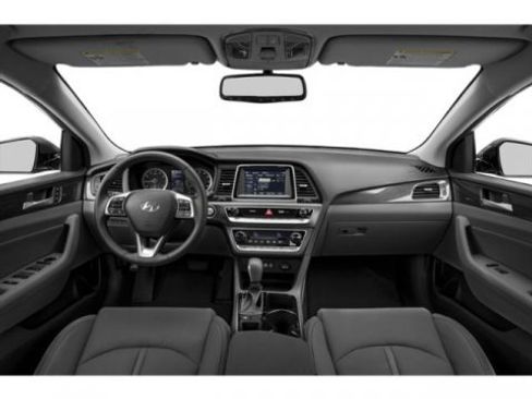 Used 2018 Hyundai Sonata Limited image 11