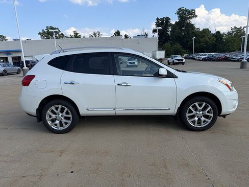 Used 2011 Nissan Rogue SV w/ SL Pkg AWD/4WD image 3