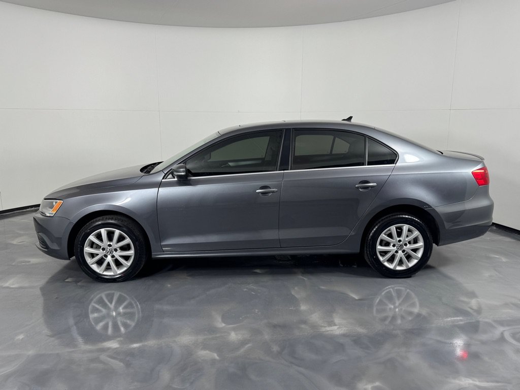 Used 2013 Volkswagen Jetta SE FWD image 7
