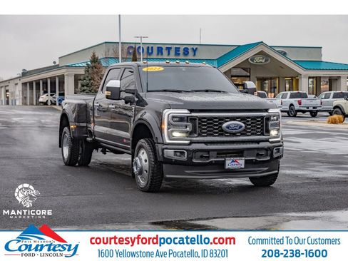 Used 2024 Ford F450 Limited w/ FX4 Off-Road Package AWD/4WD image 1
