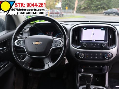 Used 2018 Chevrolet Colorado LT w/ Safety Package AWD/4WD image 17