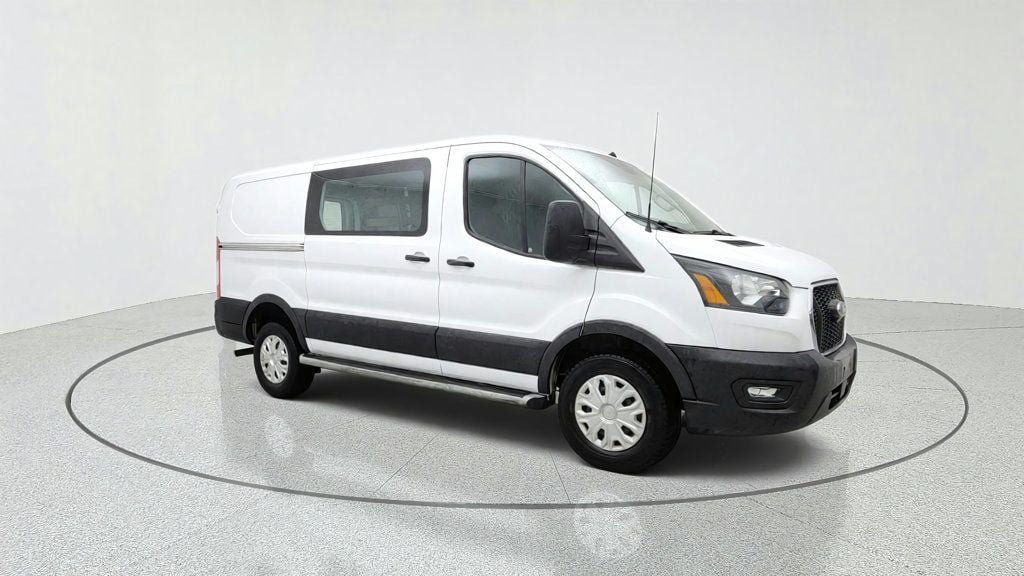 Used 2025 Ford Transit 250 Low Roof w/ Exterior Upgrade Package RWD image 3