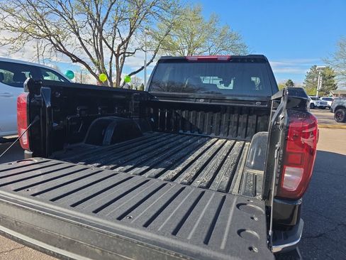 Used 2026 GMC Sierra 1500 SLE AWD/4WD image 17