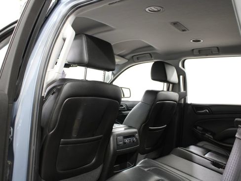 Used 2016 GMC Yukon SLT AWD/4WD image 19
