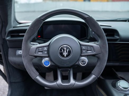 Used 2023 Maserati MC20 Spyder image 21