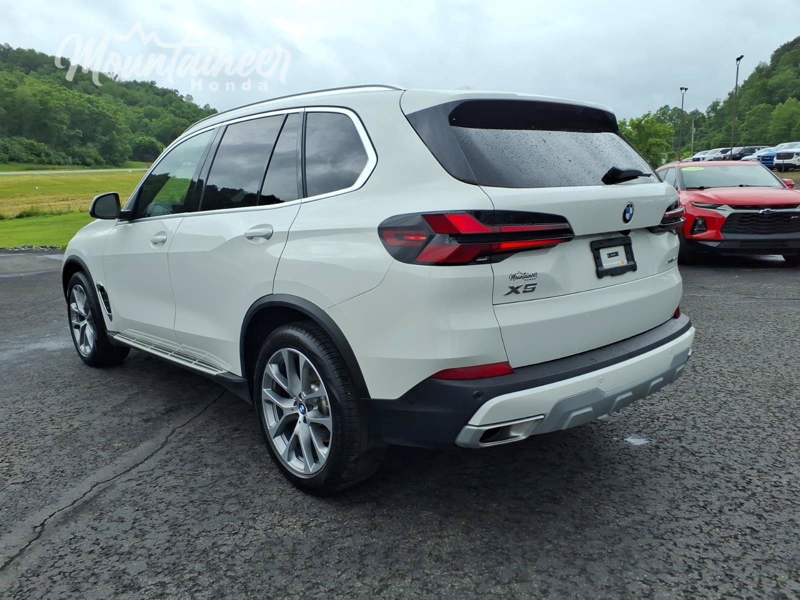 Used 2026 BMW X5 xDrive40i AWD/4WD image 5