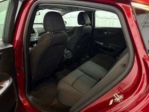 Used 2023 Chevrolet Malibu LT FWD image 16