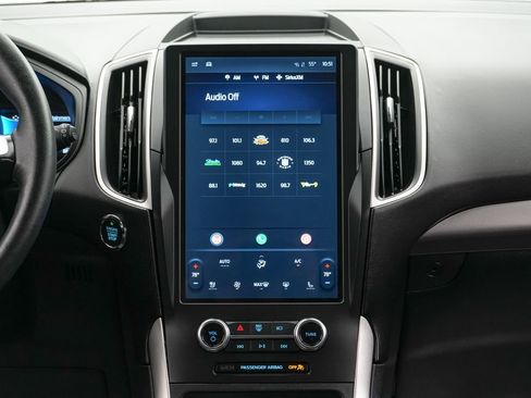 Certified 2024 Ford Edge SEL w/ Convenience Package AWD/4WD image 16