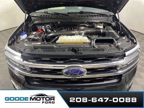 Certified 2024 Ford Expedition Limited image 10
