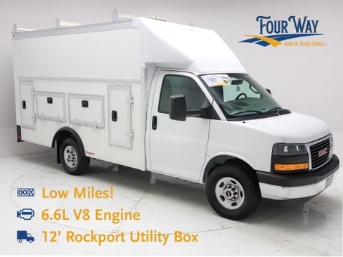 Used 2022 GMC Savana 3500 w/ Power Convenience Package RWD image 1