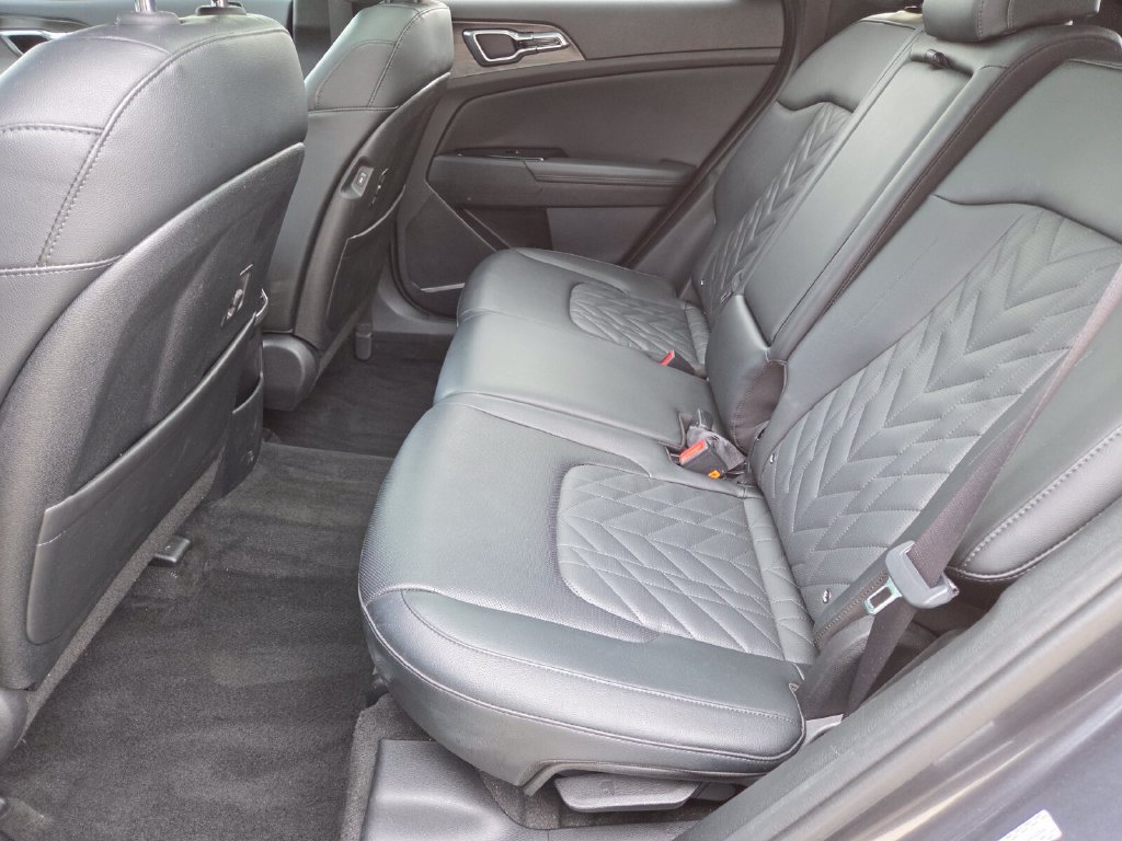 Used 2023 Kia Sportage X-Pro AWD/4WD image 23