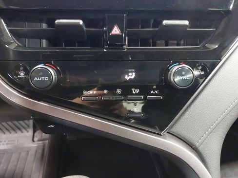 Used 2023 Toyota Camry LE FWD image 20