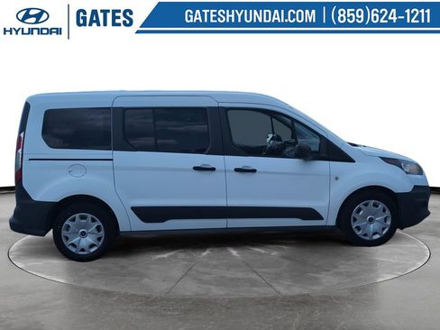 Used 2018 Ford Transit Connect XL FWD image 3